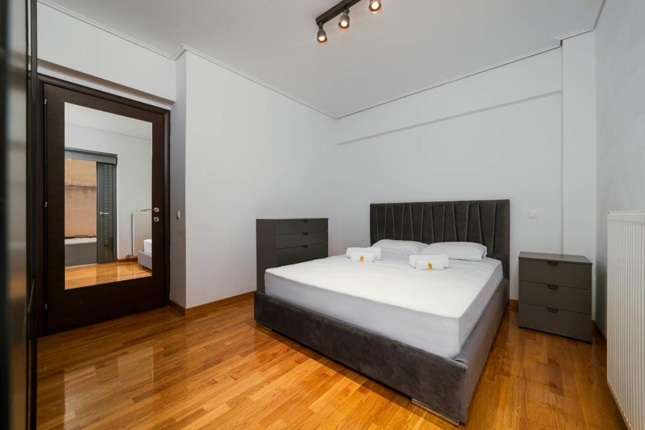 Lykabettus Gem With Yard And Parking Apartment Athens Ngoại thất bức ảnh