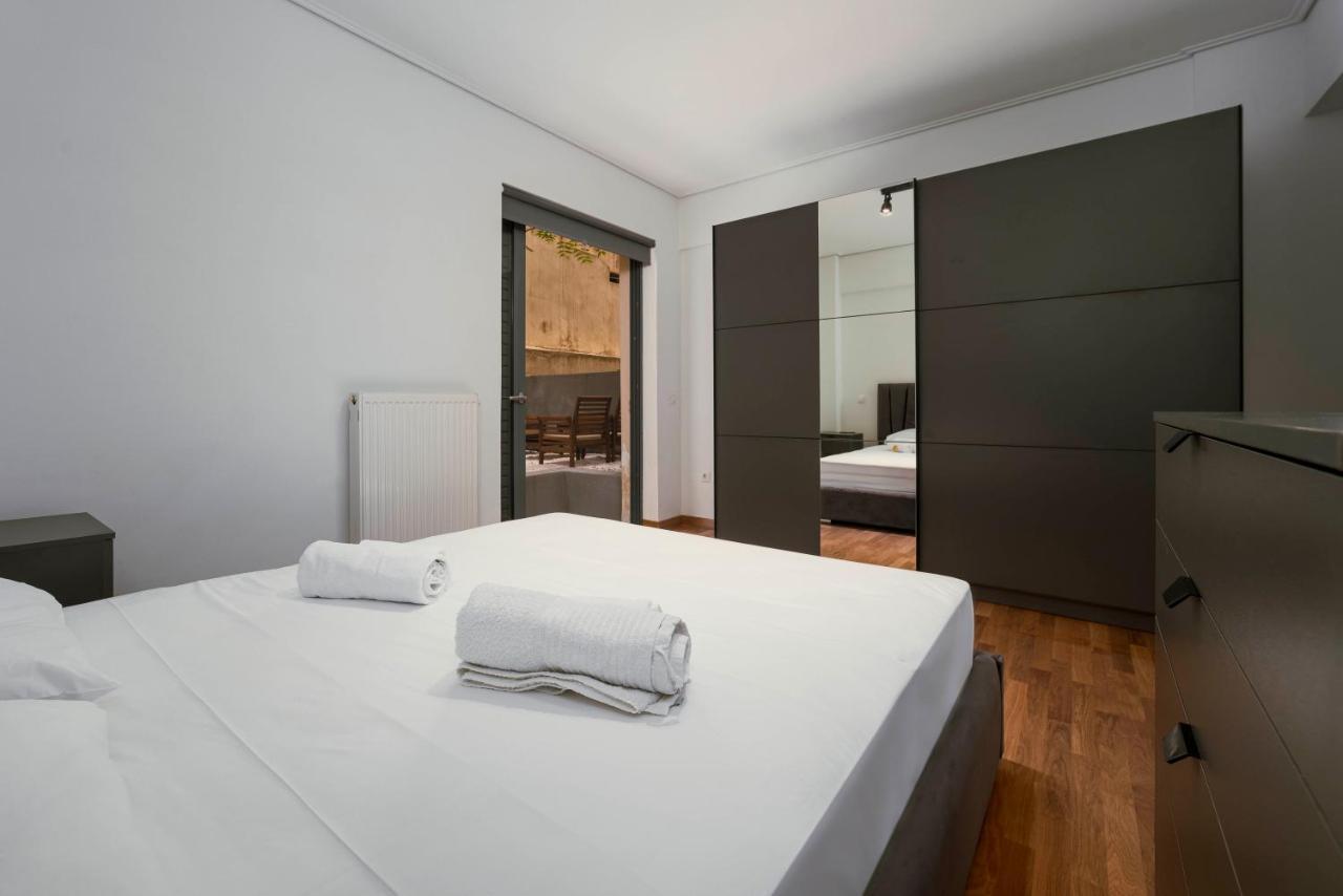 Lykabettus Gem With Yard And Parking Apartment Athens Ngoại thất bức ảnh